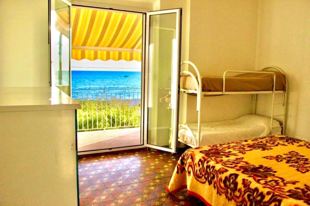 Villa Tripepi Bova Marina Exteriör bild